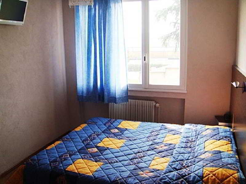Val De Saone Lyon Caluire Rillieux Hotel